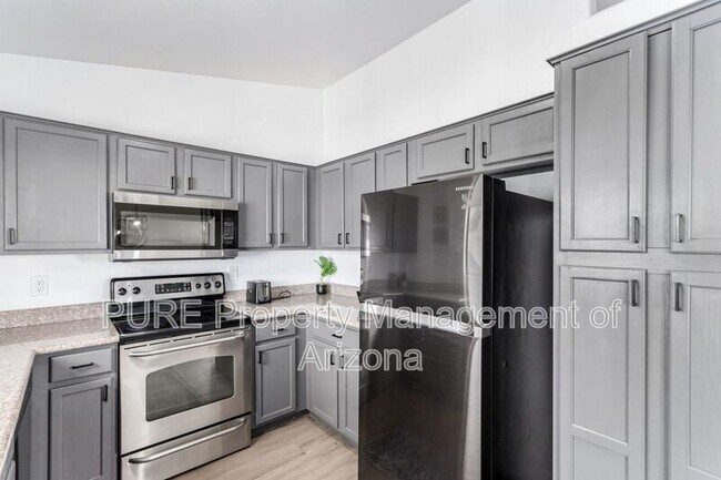 Building Photo - 1519 W Nancy Ln