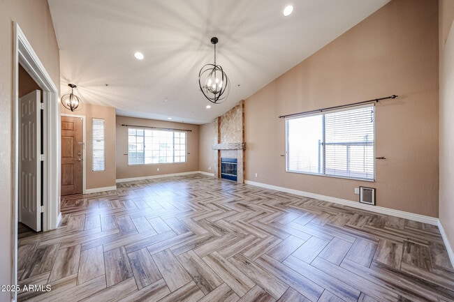 Building Photo - 8963 E Floriade Dr