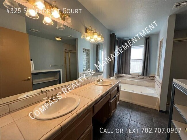 Building Photo - 4325 Silvercrest Ct