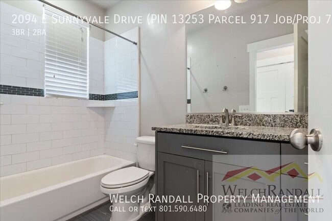 Building Photo - 2094 E Sunnyvale Dr