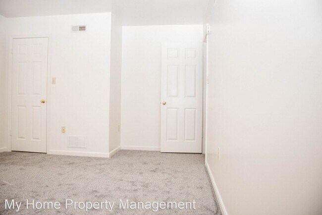 Building Photo - 3 br, 1.5 bath House - 429 Rockwood Drive
