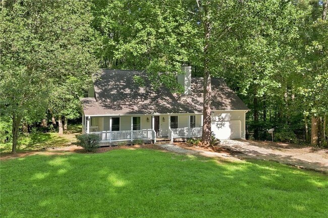 Building Photo - 2753 Allyn Way NW