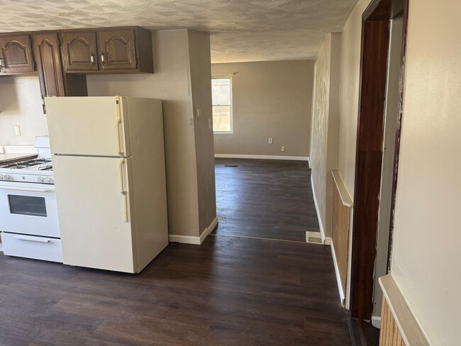 Building Photo - Cute 1 bedroom house Rochester