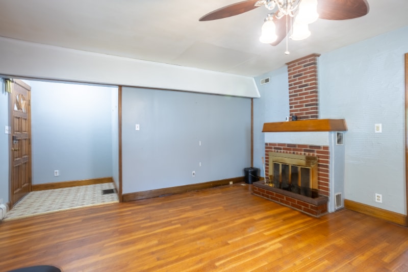 Building Photo - 1120 Williams St