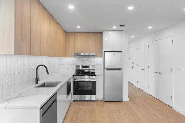 Building Photo - 1 bedroom in BROOKLYN NY 11216
