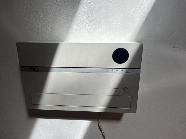 Building Photo - 226 Kit Carson Rd