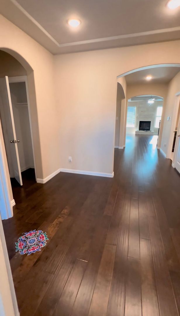 Building Photo - 4525 Conrad Ave