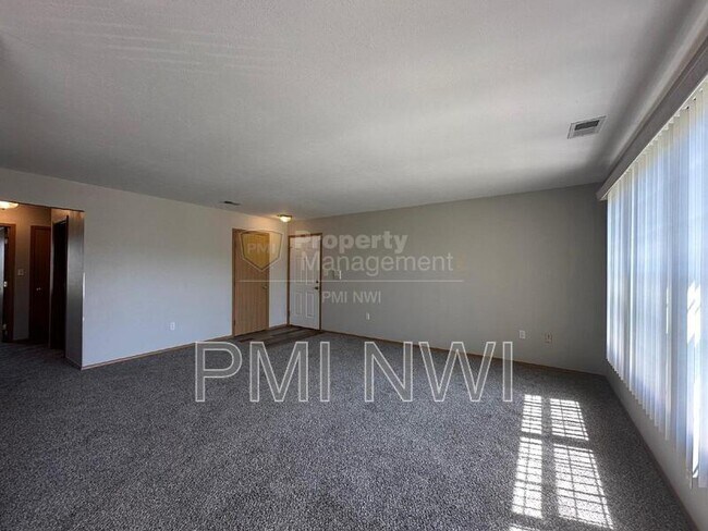 Building Photo - 1510-1516-1516 W 86th Ln