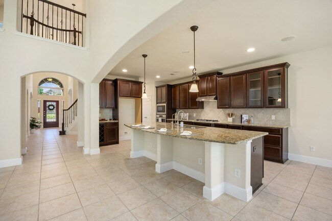 Primary Photo - 5822 Crawford Hill Ln