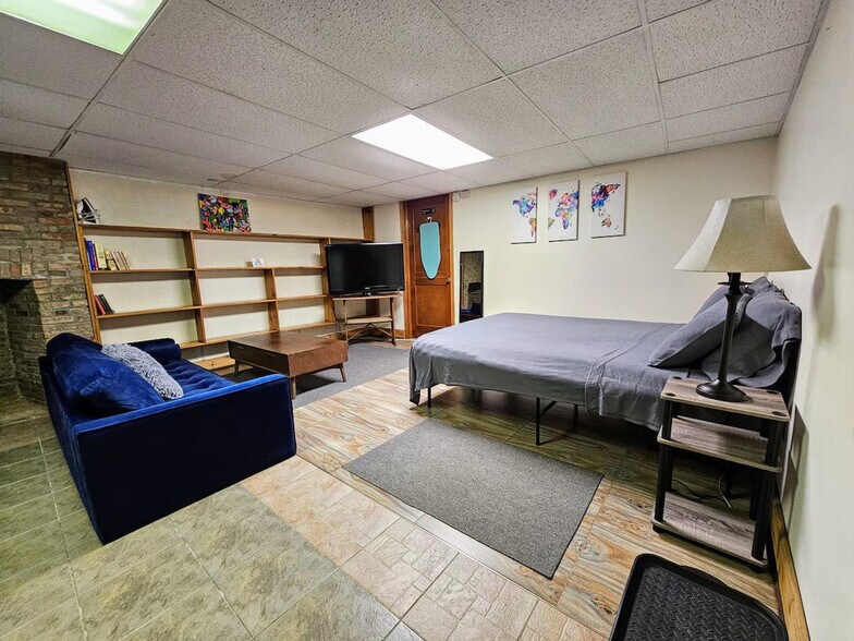 Building Photo - 88 Madison Ave