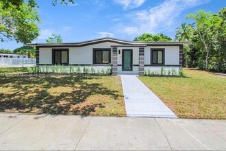 Building Photo - 13885 NW 5th Ave