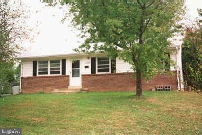 Building Photo - 13205 Hampshire Ct