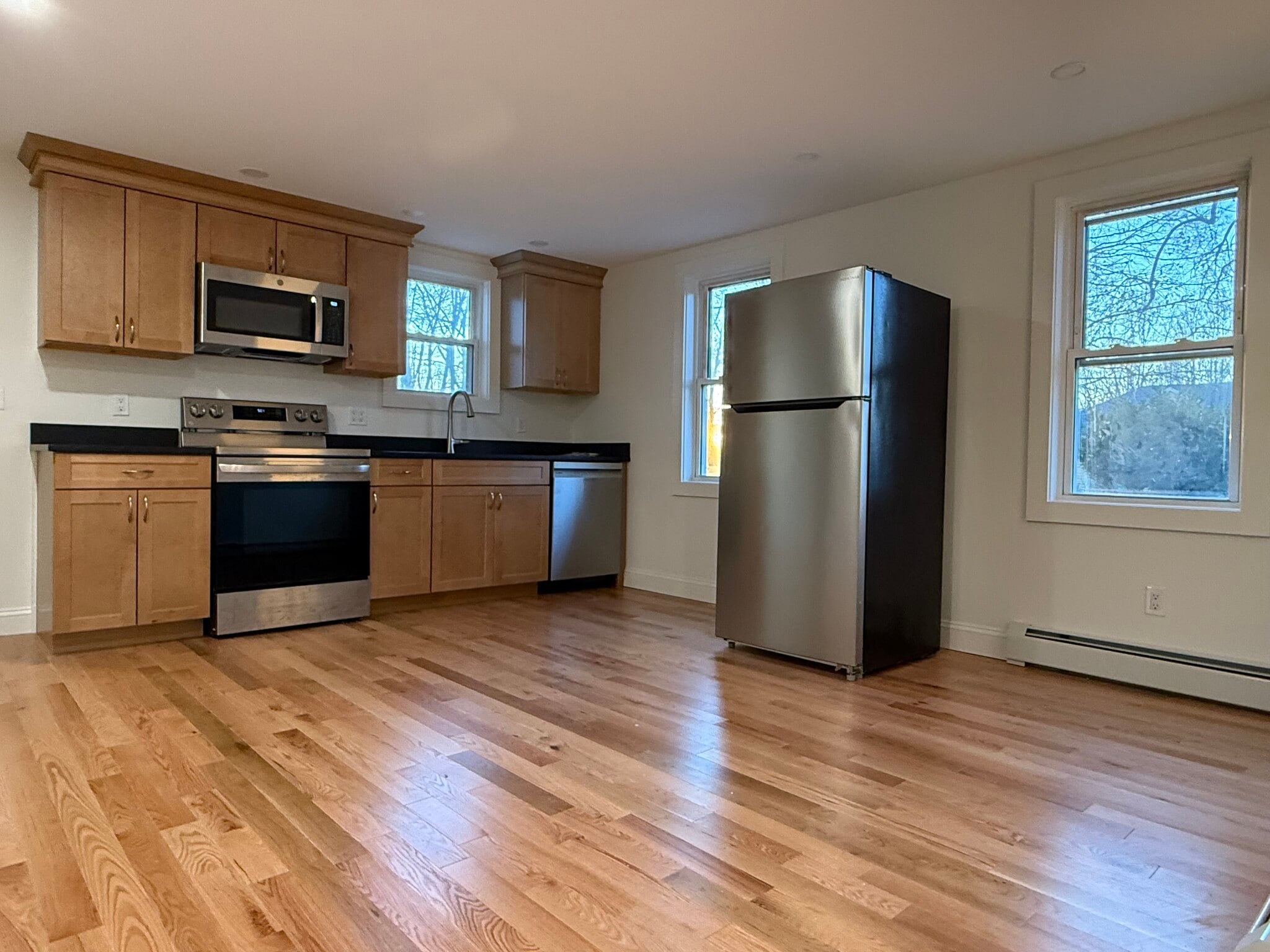 Building Photo - 35 Grant St