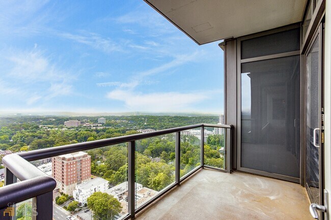 Building Photo - 3630 Peachtree Rd NE