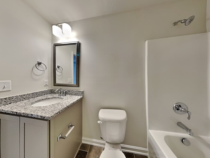 Building Photo - 274 Bent Holly Dr