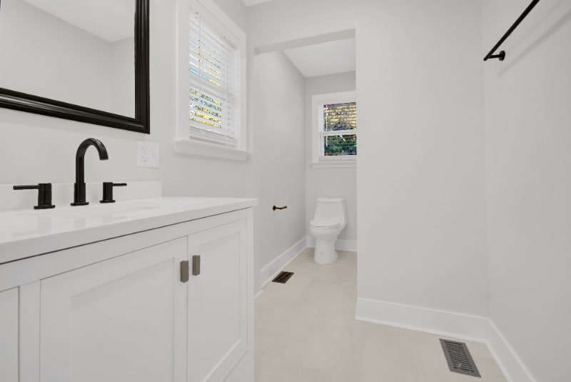 Building Photo - 2630 Elon St