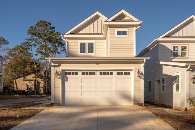 Building Photo - 415 Glenview Dr