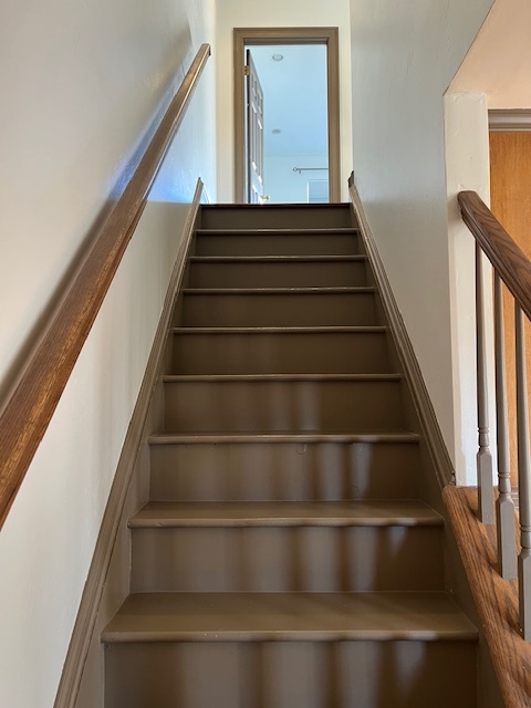 Stairs to second floor - 5534 Rinker Cir