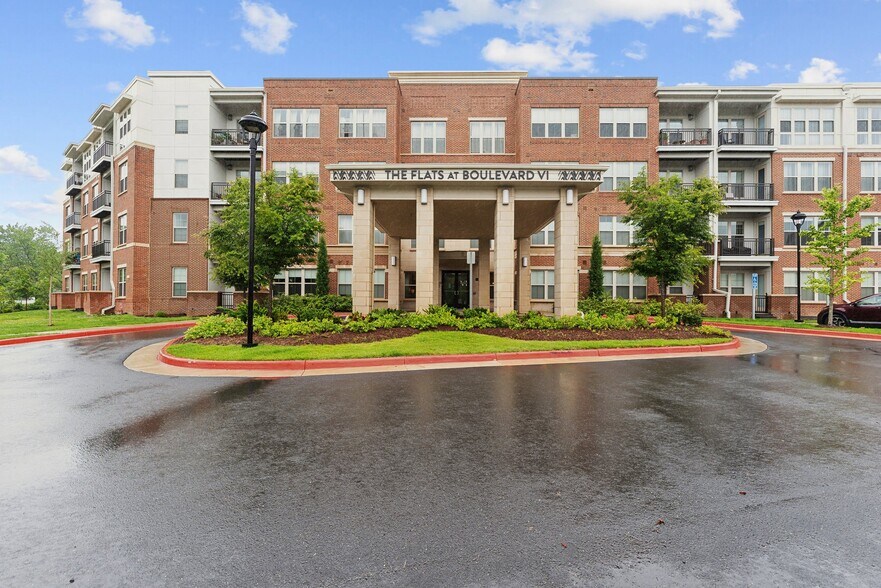 Building Photo - 10755 Fairgrounds Dr