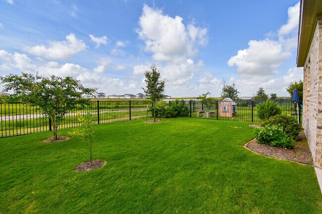 Building Photo - 19535 Shady Hike Ln