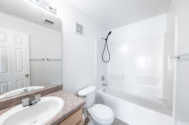 Building Photo - 200 Talus Way