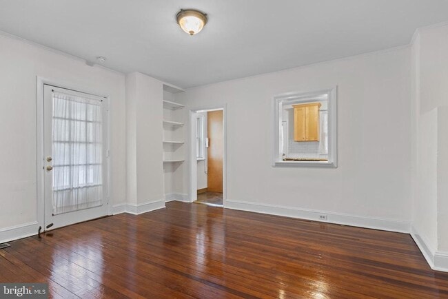 Building Photo - 134 Plant Ave