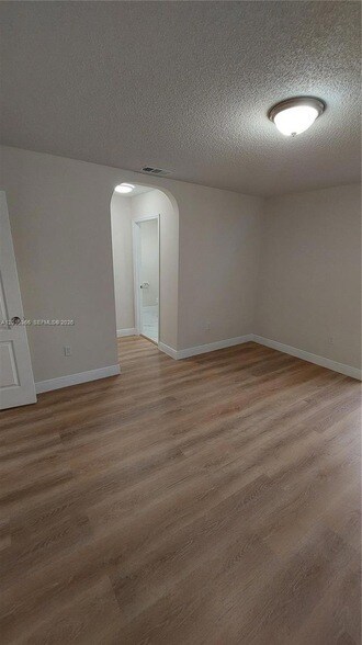 Building Photo - 7083 SW 158th Ct