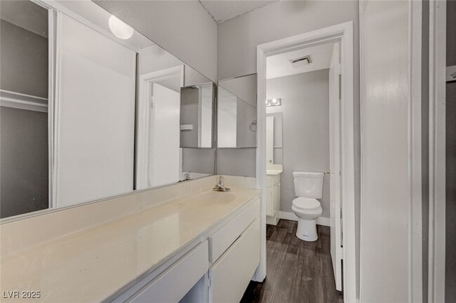 Building Photo - 4339 Spencer St