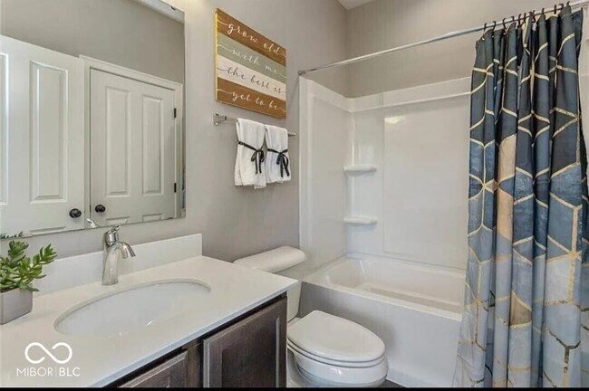 Building Photo - 1571 Hazy Falls Ct