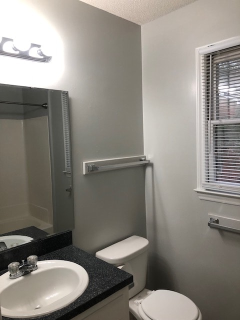 Building Photo - 4405 Graceland Ct