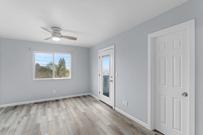 Building Photo - Stunning Remodeled 3-Bed, 3.5-Bath Home with Two Kitchens & Expansive Private Driveway in La Mesa!