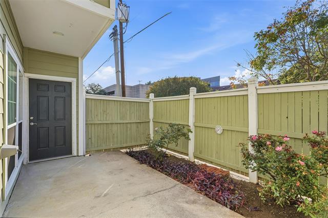 Building Photo - 6220 Bentwood Trail