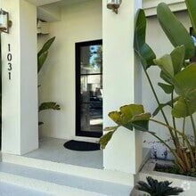 Building Photo - 1031 Almanor Ave