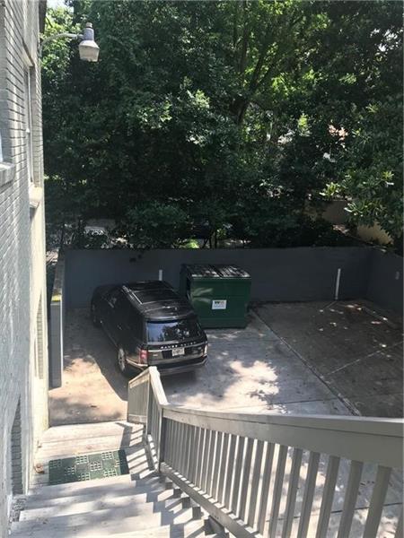 Building Photo - 864 Charles Allen Dr NE