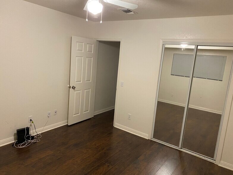 Bedroom 1 - Front - 219 Turf Dr