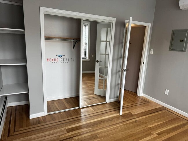 Building Photo - 19-22-22 21st Rd