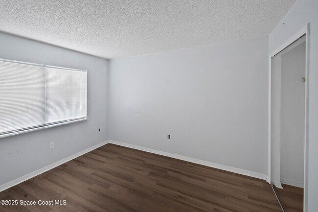 Building Photo - 171 Bluefish Pl