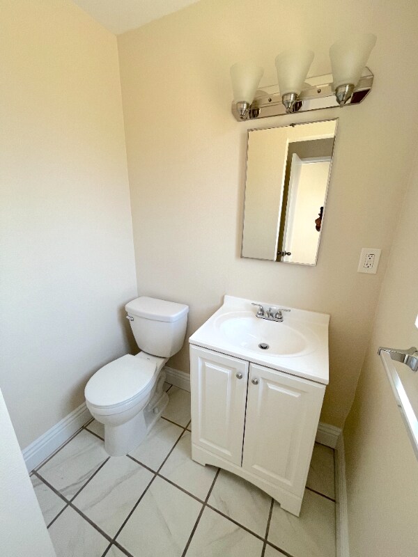 Building Photo - 1318 W Winn Dr