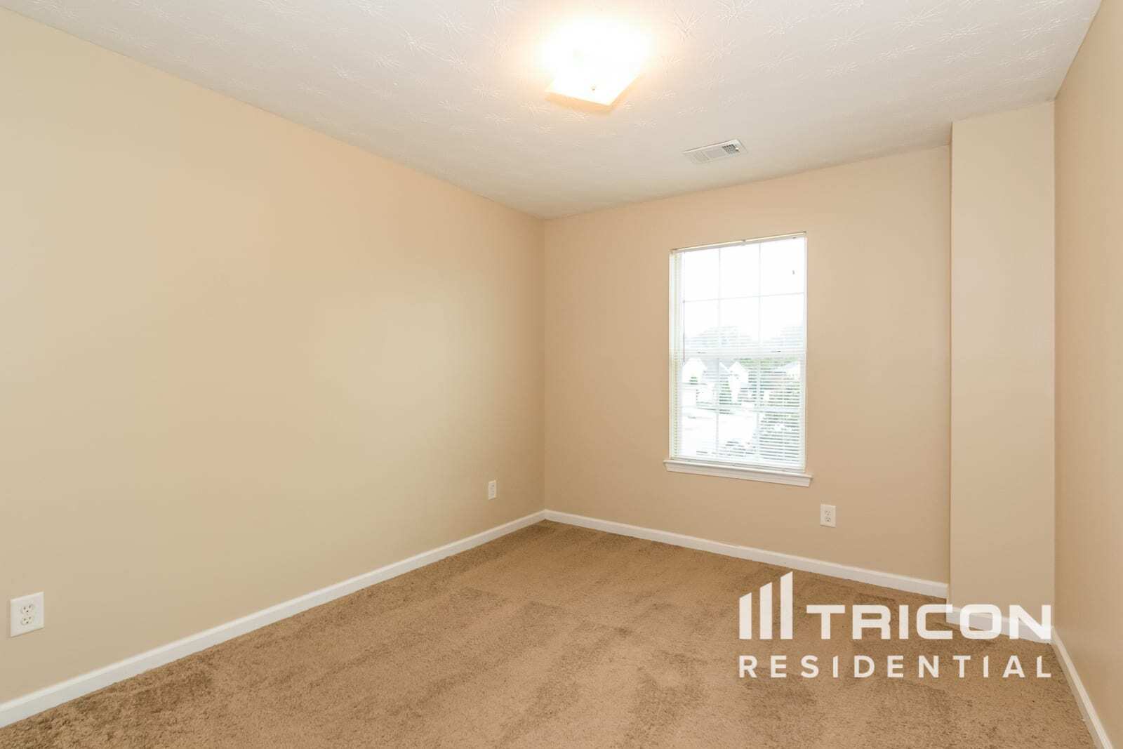 Building Photo - 229 Rankin Cir