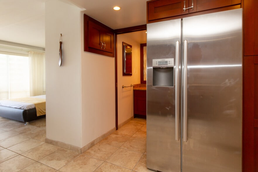 Building Photo - 1777 Ala Moana Blvd