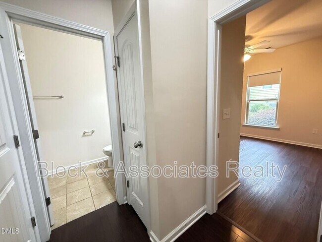 Building Photo - 1017 Magnolia Blossom Ln
