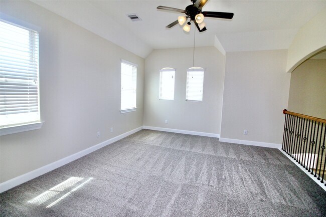 Building Photo - 24115 Via Privato Dr