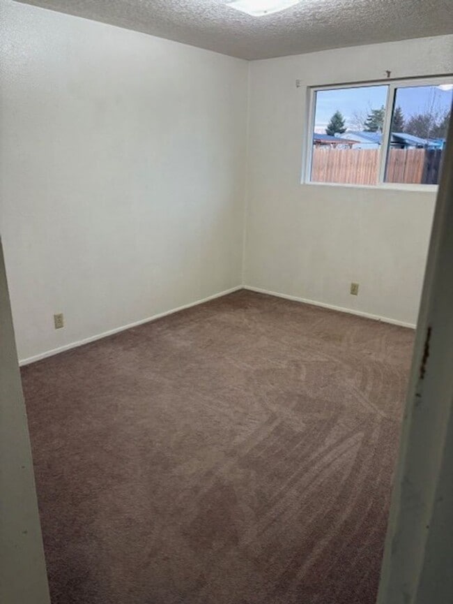 Building Photo - 286a