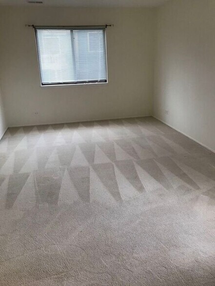 Building Photo - 232 Driftwood Ln