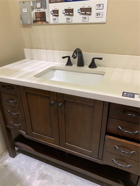 Building Photo - 2621 Lantern Hill Ave