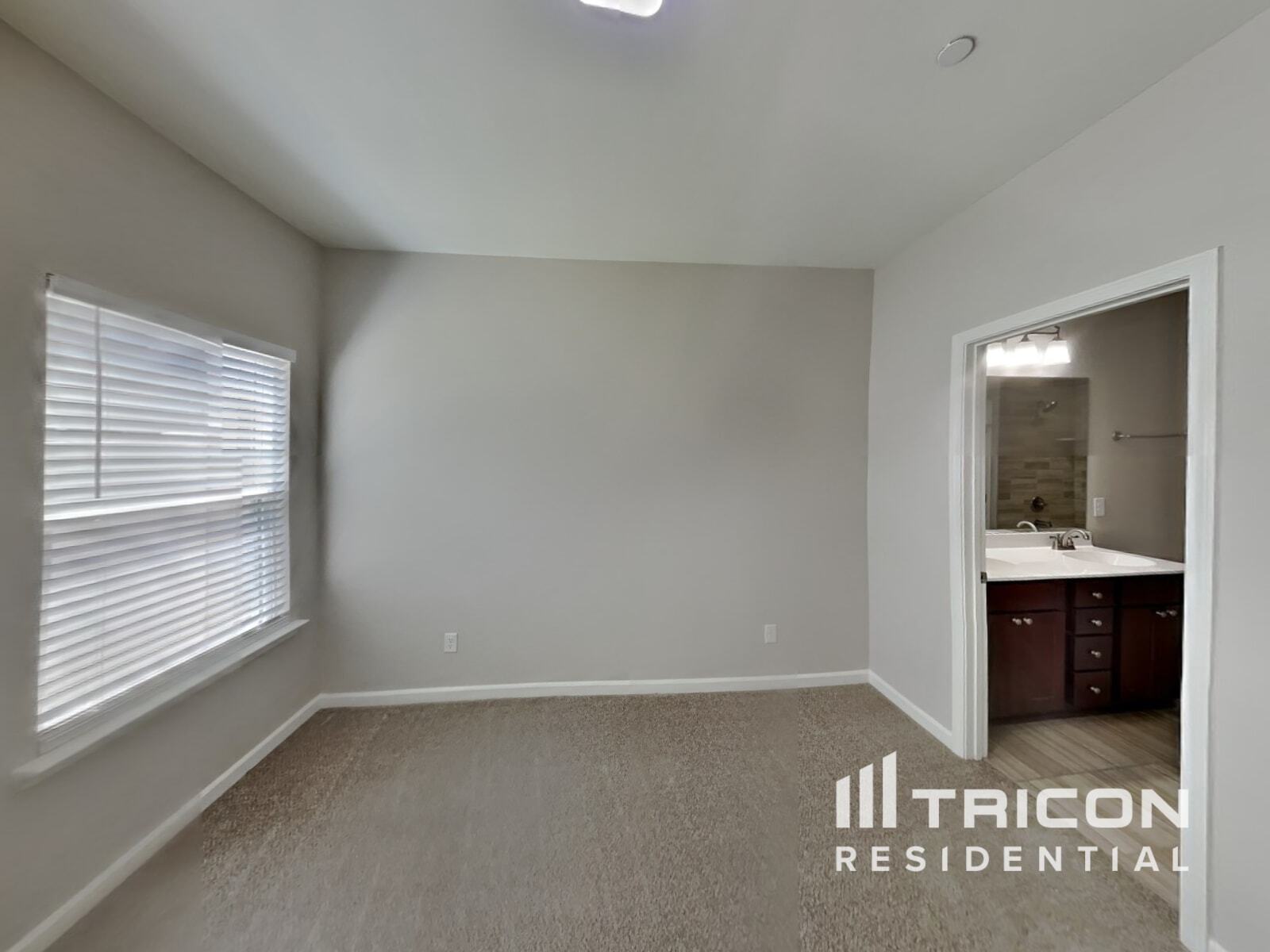 Building Photo - 409 Riverwood Ct