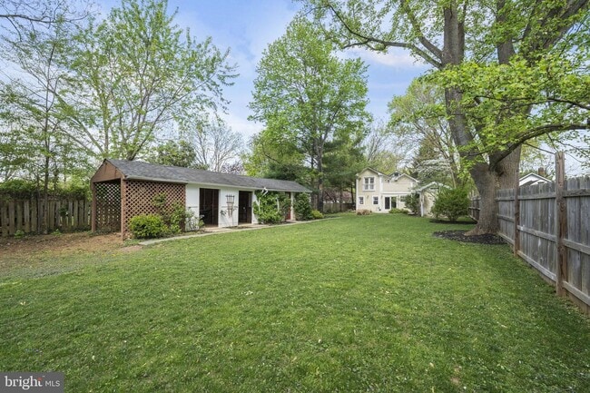 Building Photo - 4 High St