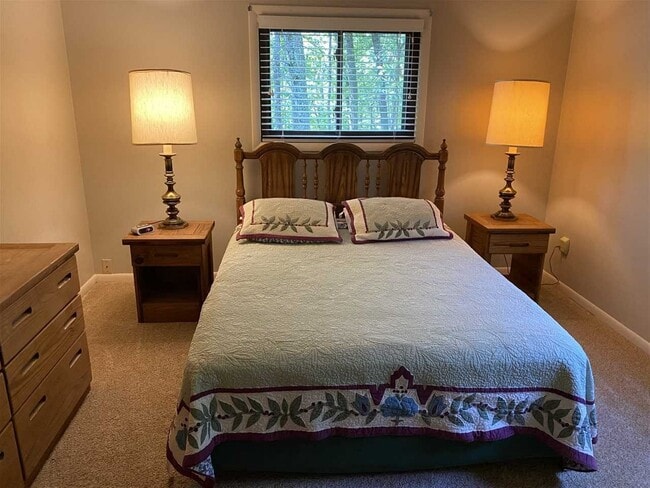 Building Photo - 2829 Hopkins Dr