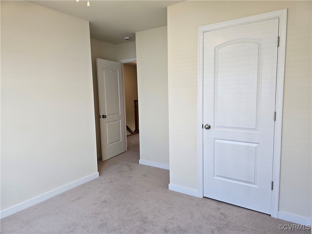 Building Photo - 7417 Pebble Lake Dr