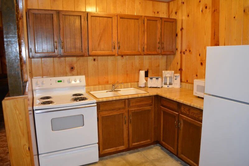 Building Photo - 237 E White Mountain Blvd